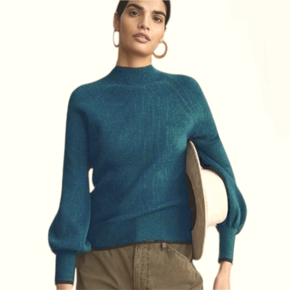 Ribbed Mock Neck Sweater